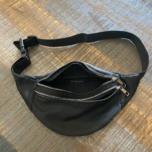 Fanny pack Sinsay brand black two pockets